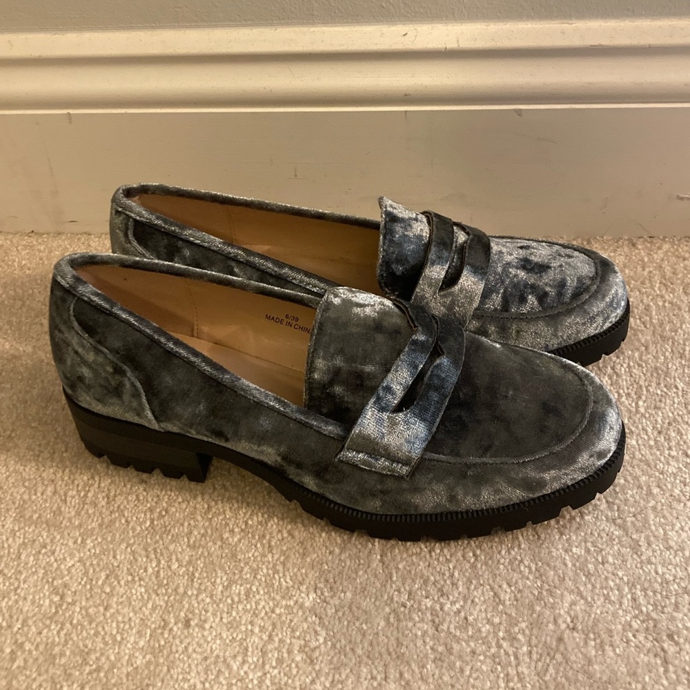 Velvet loafers